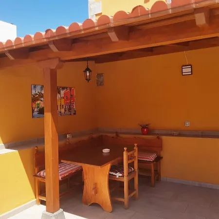 Estudio Nuevo Con Bano, Cocina Y Gran Terraza Lägenhet *